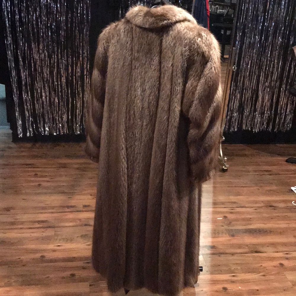 Vintage 1980’s Full Length Long Haired Beaver Fur! - Picture 8 of 11